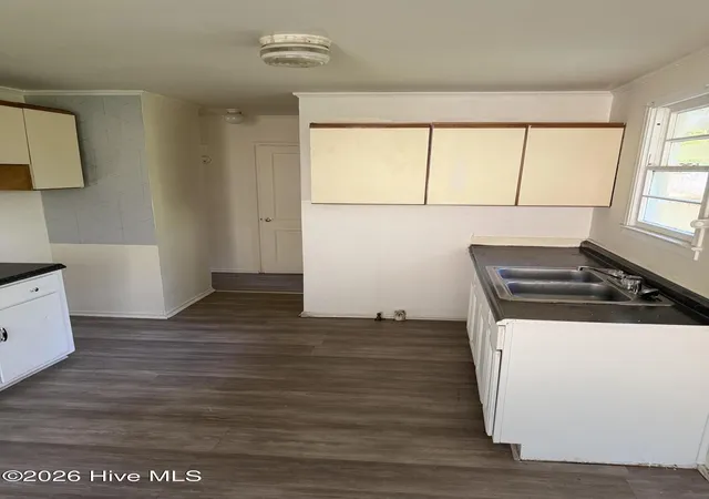 Photo 3 of Single family home for sale at 2317 Briarfield Rd, Kinston, NC 28501 | MLS# 100602537 | Listing updated on 2026-09-10