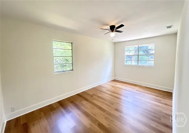 Photo 3 of Single family home for sale at 413 Barnhill Dr, Savannah, GA 31406 | MLS# SA358083 | Listing updated on 2026-09-01