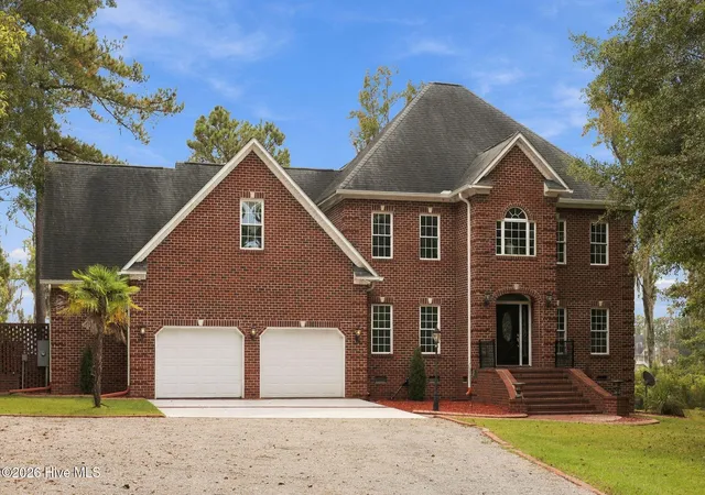 Single family home for sale at 516 Long Point Rd, Chocowinity, NC 27817 | MLS# 100579429