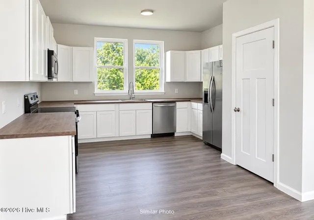Single family home for sale at 1621 Hargett St, Jacksonville, NC 28540 | MLS# 100603334