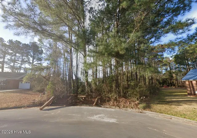 Photo 2 of Land for sale at 305 Fairfield Ct, Jacksonville, NC 28540 | MLS# 100602212 | Listing updated on 2026-09-24