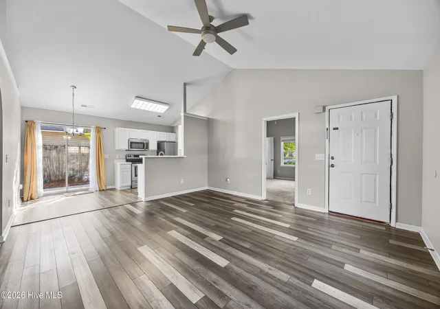 Photo 2 of Single family home for sale at 803 Grathwol Dr, Wilmington, NC 28405 | MLS# 100602620 | Listing updated on 2026-09-24