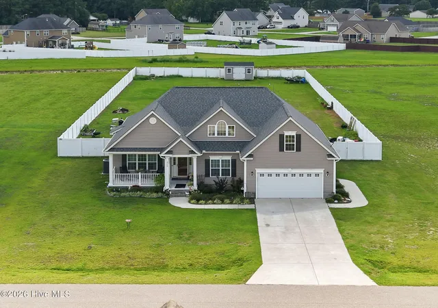 Photo 3 of Single family home for sale at 2980 Landon Dr, Greenville, NC 27858 | MLS# 100600893 | Listing updated on 2026-09-03