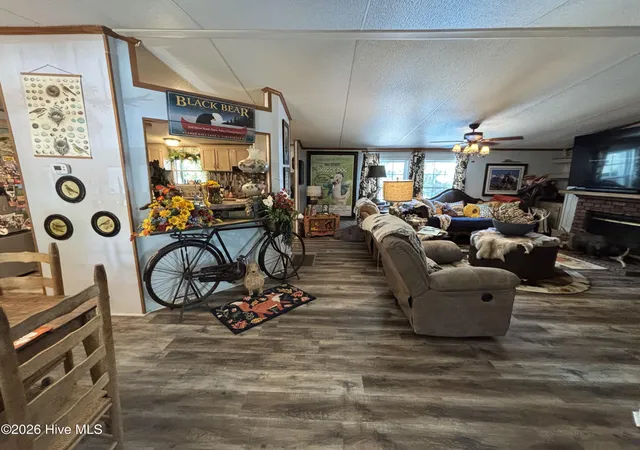 Photo 4 of Manufactured home for sale at 1370 Forest Lake Dr, Lincolnton, GA 30817 | MLS# 100602383 | Listing updated on 2026-09-10