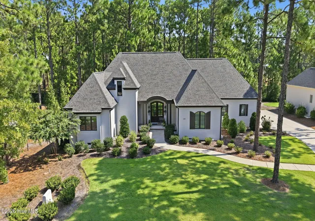 Photo 2 of Single family home for sale at 109 Chanticleer Dr, Pinehurst, NC 28374 | MLS# 100601313 | Listing updated on 2026-09-04