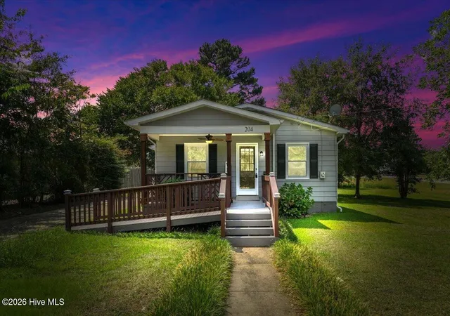 Photo 1 of Single family home for sale at 204 E Branch St, Benson, NC 27504 | MLS# 100600231 | Listing updated on 2026-09-16