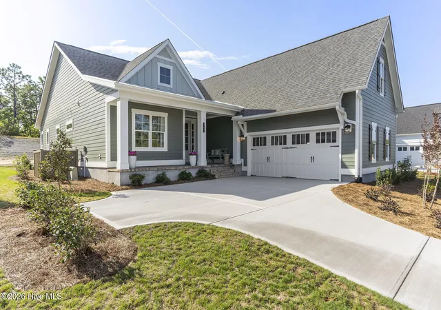 Photo 1 of Single family home for sale at 967 Trisail Ter, Wilmington, NC 28412 | MLS# 100601225 | Listing updated on 2026-09-19
