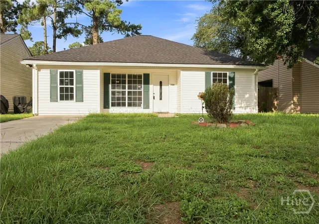 Photo 2 of Single family home for sale at 7221 Garfield St, Savannah, GA 31406 | MLS# SA364008 | Listing updated on 2026-09-04