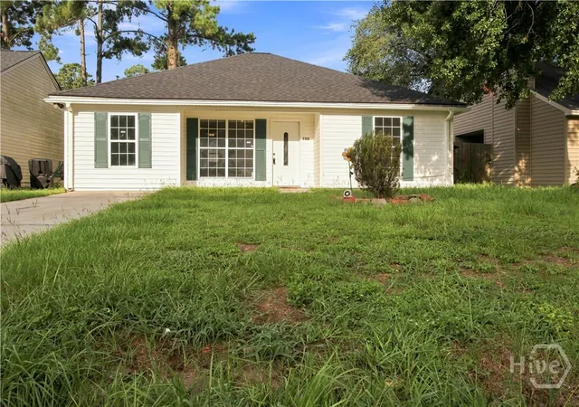 Photo 3 of Single family home for sale at 7221 Garfield St, Savannah, GA 31406 | MLS# SA364008 | Listing updated on 2026-09-04