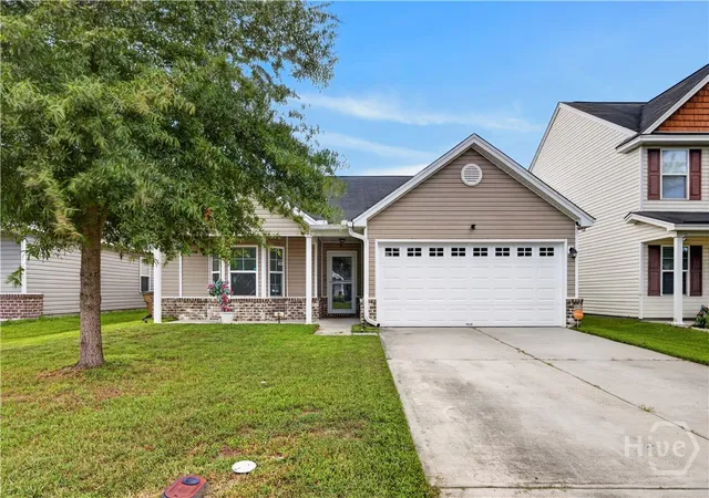 Single family home for sale at 10 Hasty Point Rd, Port Wentworth, GA 31407 | MLS# SA364088