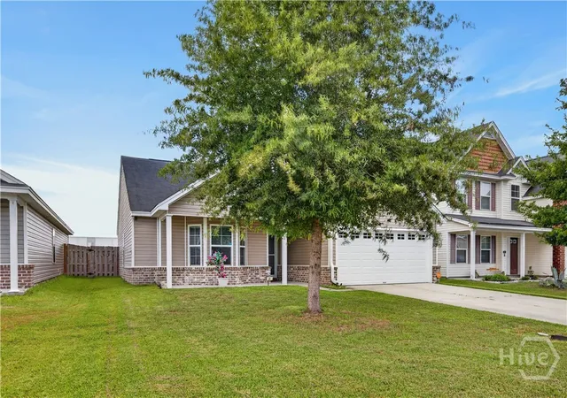 Photo 3 of Single family home for sale at 10 Hasty Point Rd, Port Wentworth, GA 31407 | MLS# SA364088 | Listing updated on 2026-09-10