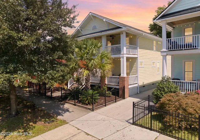 Photo 3 of Single family home for sale at 617 S 5th Avenue, Wilmington, NC 28401 | MLS# 100601230 | Listing updated on 2026-09-07