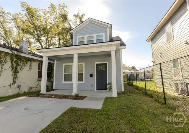 Photo 1 of Single family home for sale at 238 Millen St, Savannah, GA 31415 | MLS# SA364198 | Listing updated on 2026-10-17