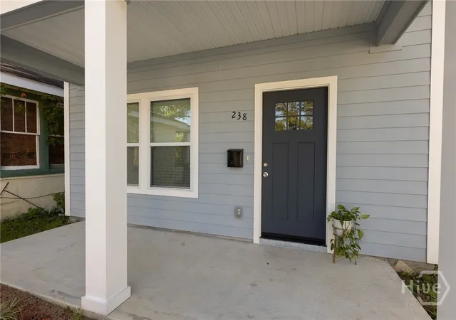 Photo 3 of Single family home for sale at 238 Millen St, Savannah, GA 31415 | MLS# SA364198 | Listing updated on 2026-10-17