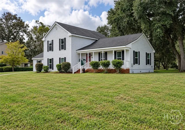 Photo 1 of Single family home for sale at 138 Thornhill Dr, Brunswick, GA 31525 | MLS# SA364363 | Listing updated on 2026-09-10