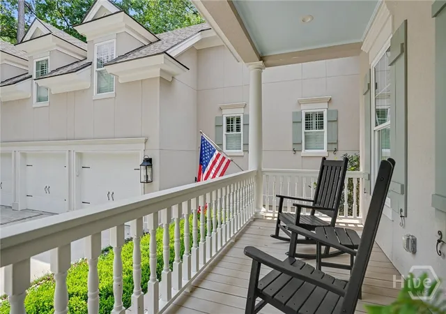 Photo 2 of Single family home for sale at 5 Butterback Ln, Savannah, GA 31411 | MLS# SA361434 | Listing updated on 2026-09-09