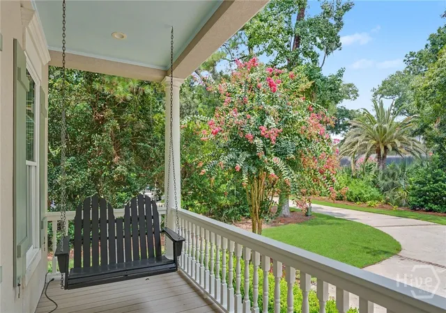 Photo 3 of Single family home for sale at 5 Butterback Ln, Savannah, GA 31411 | MLS# SA361434 | Listing updated on 2026-09-09