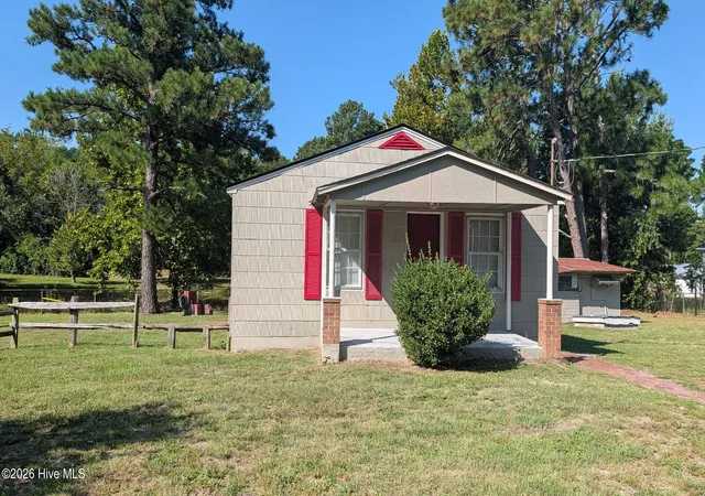 Photo 1 of Single family home for sale at 3308 King Charles Rd, Fayetteville, NC 28306 | MLS# 100602998 | Listing updated on 2026-09-15