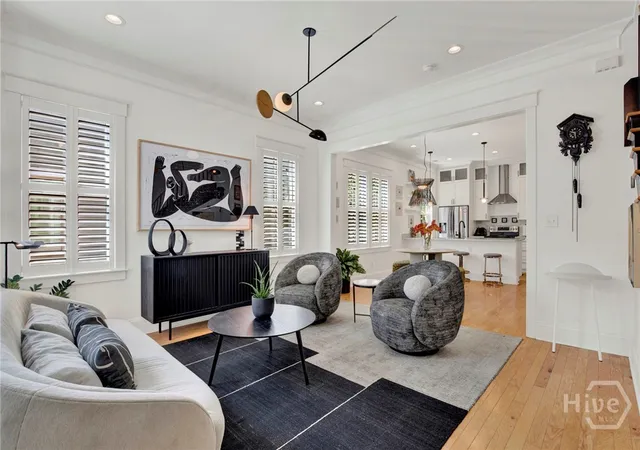 Photo 4 of Townhouse for sale at 2315 Barnard St, Savannah, GA 31401 | MLS# SA353355 | Listing updated on 2026-09-11