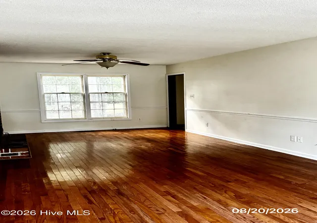 Photo 4 of Single family home for sale at 151 Raintree Cir, Jacksonville, NC 28540 | MLS# 100603343 | Listing updated on 2026-09-14