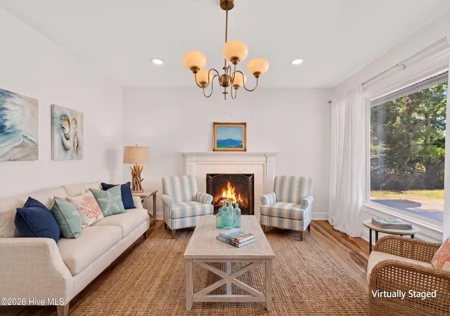 Photo 3 of Single family home for sale at 501 N Kerr Ave, Wilmington, NC 28405 | MLS# 100581706 | Listing updated on 2026-09-14