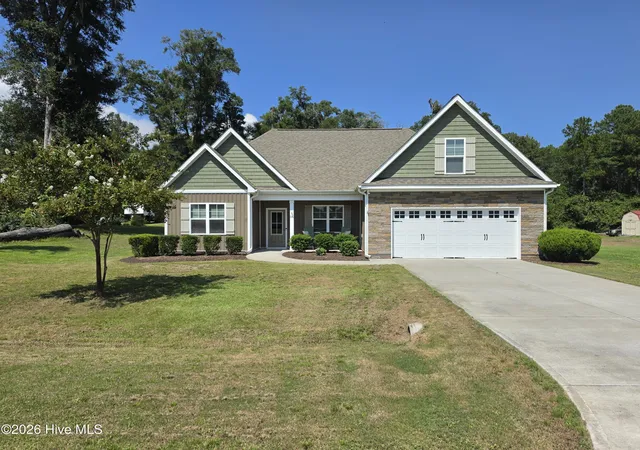 Single family home for sale at 106 Chimney Landing Dr, Rocky Point, NC 28457 | MLS# 100601204