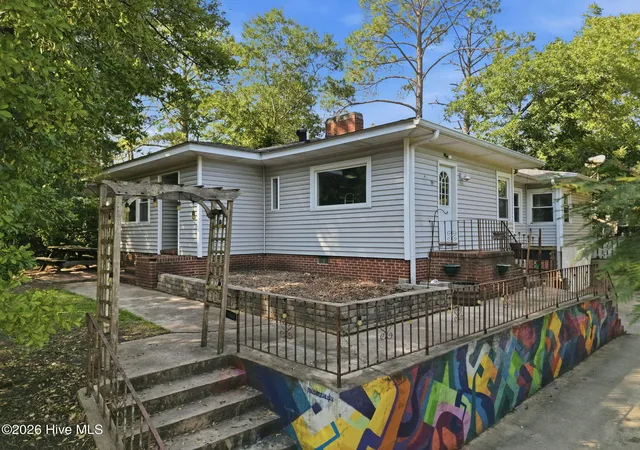 Photo 3 of Single family home for sale at 2503 E 5th Street, Greenville, NC 27858 | MLS# 100601909 | Listing updated on 2026-09-10