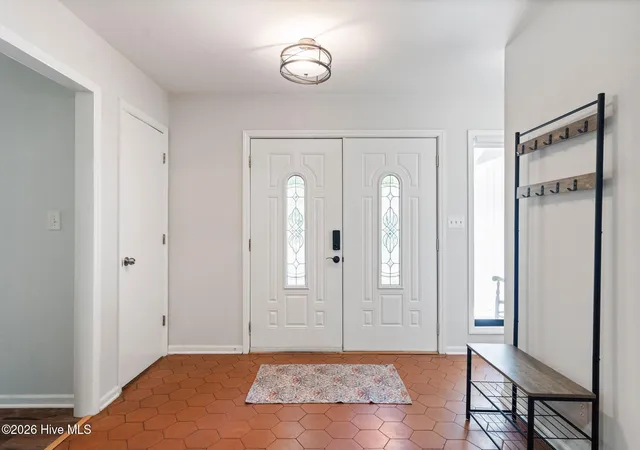 Photo 2 of Single family home for sale at 39 Swamp Fox Dr, Carolina Shores, NC 28467 | MLS# 100601228 | Listing updated on 2026-09-17