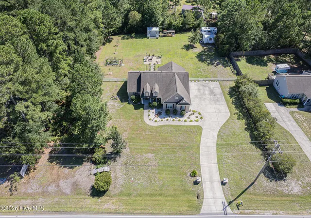 Photo 4 of Single family home for sale at 206 Old Folkstone Rd, Holly Ridge, NC 28445 | MLS# 100601236 | Listing updated on 2026-09-10