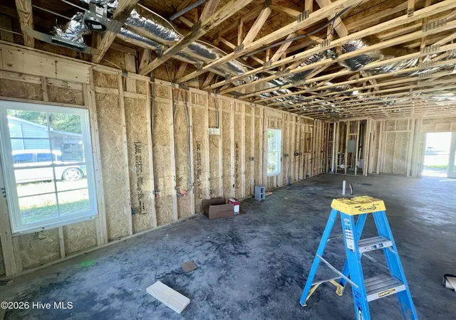 Photo 2 of Single family home for sale at 404 S Gardner Ave, Kenly, NC 27542 | MLS# 100611026 | Listing updated on 2026-10-20