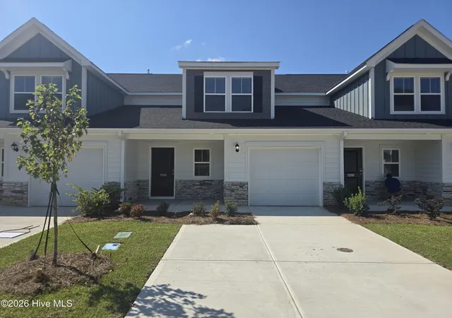Photo 1 of Townhouse for sale at 1100 Tabor Pl, Aiken, SC 29801 | MLS# 100603043 | Listing updated on 2026-09-11