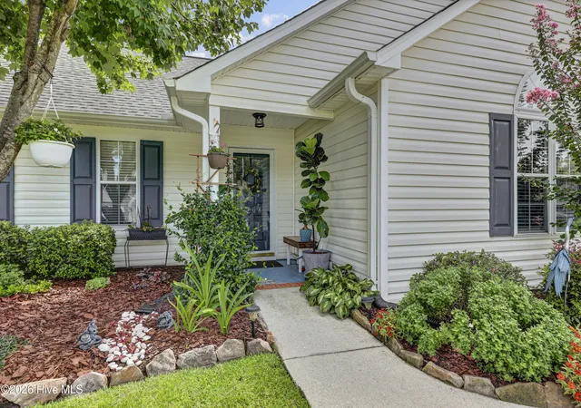 Photo 2 of Single family home for sale at 3208 Paramount Way, Wilmington, NC 28405 | MLS# 100603023 | Listing updated on 2026-09-16