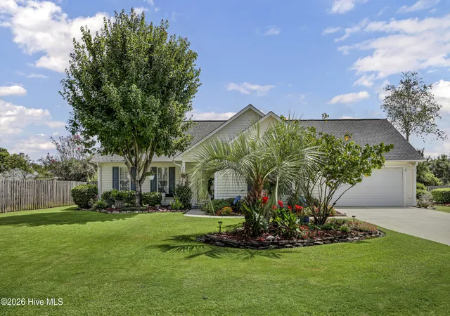 Photo 3 of Single family home for sale at 3208 Paramount Way, Wilmington, NC 28405 | MLS# 100603023 | Listing updated on 2026-09-16