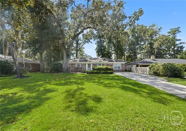 Photo 3 of Single family home for sale at 9231 Garland Dr, Savannah, GA 31406 | MLS# SA363951 | Listing updated on 2026-09-12