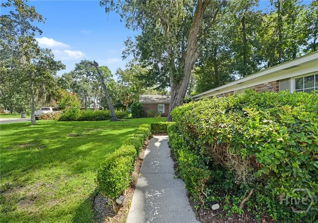 Photo 4 of Single family home for sale at 9231 Garland Dr, Savannah, GA 31406 | MLS# SA363951 | Listing updated on 2026-09-12