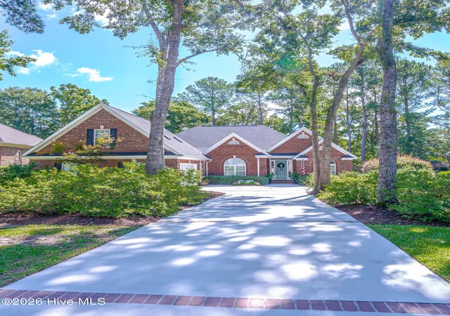 Photo 3 of Single family home for sale at 116 Abbington Pl Sw, Ocean Isle Beach, NC 28469 | MLS# 100602168 | Listing updated on 2026-09-09