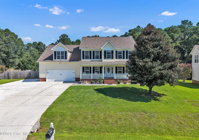 Single family home for sale at 305 E Regent Ct, Jacksonville, NC 28546 | MLS# 100601180 | Listing updated on 2026-09-10