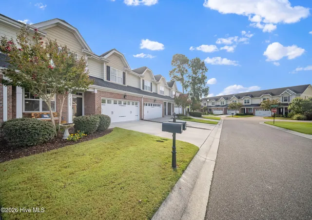 Photo 3 of Townhouse for sale at 4343 Peeble Dr, Wilmington, NC 28412 | MLS# 100601369 | Listing updated on 2026-09-04