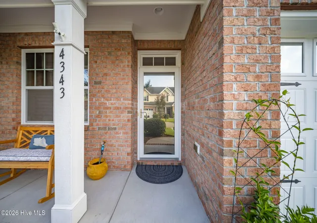 Photo 4 of Townhouse for sale at 4343 Peeble Dr, Wilmington, NC 28412 | MLS# 100601369 | Listing updated on 2026-09-04