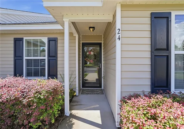 Photo 3 of Townhouse for sale at 24 Rivermoor Ct, Savannah, GA 31407 | MLS# SA364336 | Listing updated on 2026-09-15