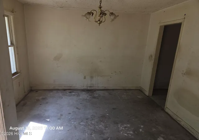 Photo 2 of Single family home for sale at 7392 Us Hwy 17 S, Pollocksville, NC 28573 | MLS# 100602947 | Listing updated on 2026-10-09