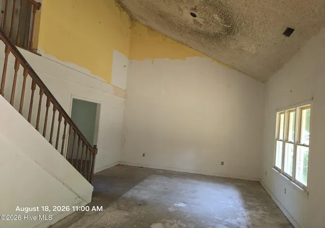 Photo 3 of Single family home for sale at 7392 Us Hwy 17 S, Pollocksville, NC 28573 | MLS# 100602947 | Listing updated on 2026-10-09