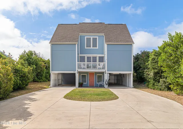 Photo 3 of Single family home for sale at 11017 Inlet Dr, Emerald Isle, NC 28594 | MLS# 100601062 | Listing updated on 2026-09-10
