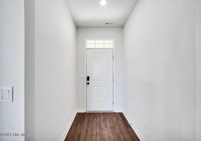 Photo 3 of Single family home for sale at 2780 Southern Magnolia Dr, Winnabow, NC 28479 | MLS# 100602501 | Listing updated on 2026-09-29