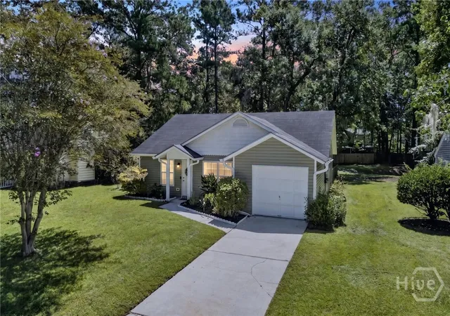 Photo 1 of Single family home for sale at 107 W White Hawthorne Dr, Savannah, GA 31419 | MLS# SA364002 | Listing updated on 2026-09-13
