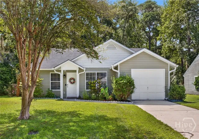 Photo 4 of Single family home for sale at 107 W White Hawthorne Dr, Savannah, GA 31419 | MLS# SA364002 | Listing updated on 2026-09-13