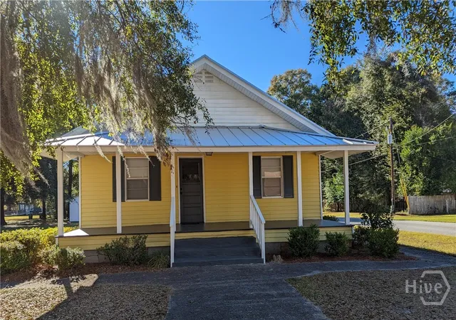 Photo 2 of Single family home for sale at 804 N Maple St, Springfield, GA 31329 | MLS# SA357939 | Listing updated on 2026-09-11