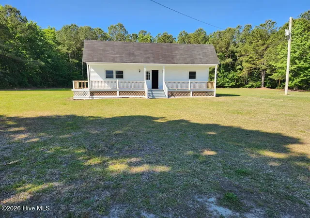 Photo 1 of Single family home for sale at 234 240 Jamestown Rd, Windsor, NC 27983 | MLS# 100610641 | Listing updated on 2026-10-16