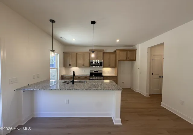 Photo 4 of Single family home for sale at 113 Carver St #17, Carthage, NC 28327 | MLS# 100577020 | Listing updated on 2026-10-09