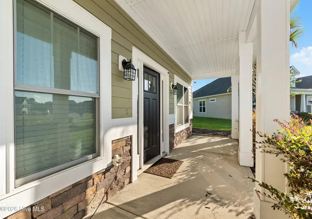 Photo 4 of Single family home for sale at 2148 Stonecrest Dr NW, Calabash, NC 28467 | MLS# 100601826 | Listing updated on 2026-09-20